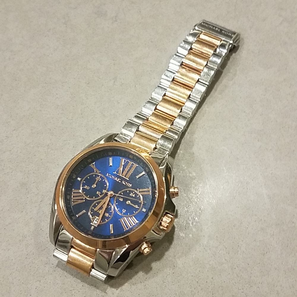 Michael Kors Men's Watch - Picture 2 of 3